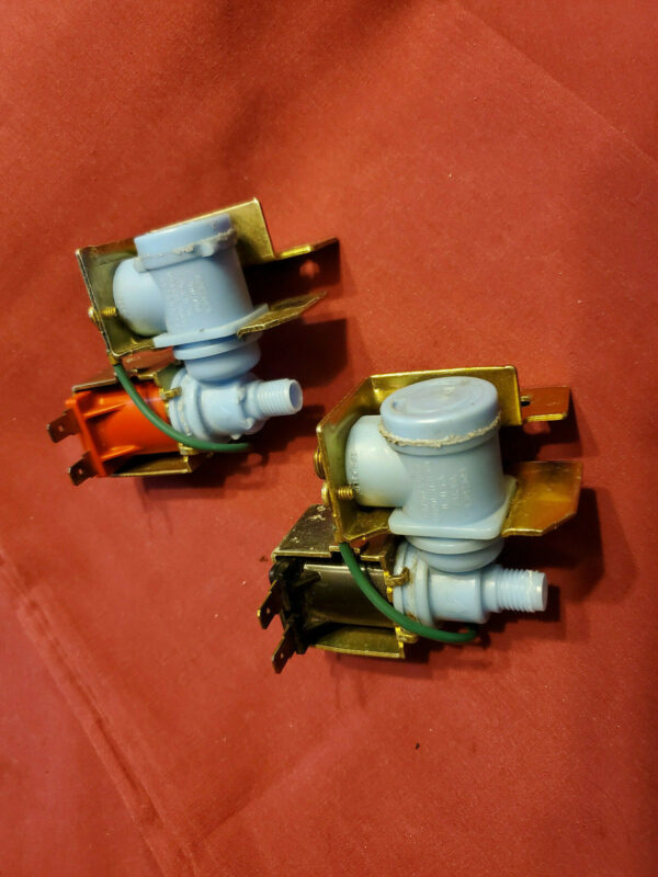 USED - GE Refrigerator Water Valve WR57X95 / WR57X10033